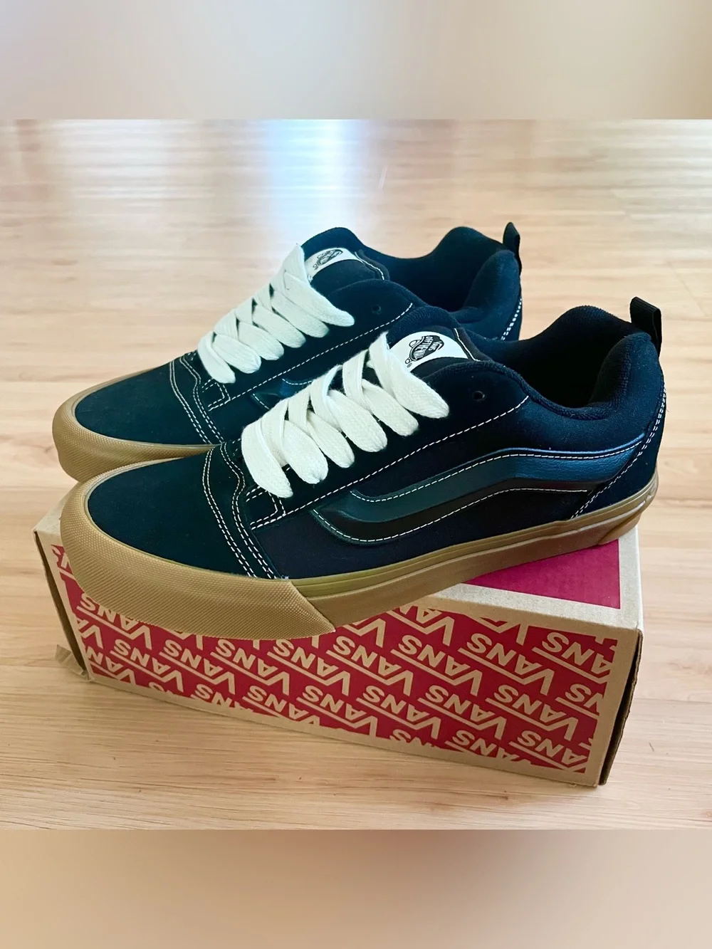 Vans Knu Skool Gum Black Women 10.5 US